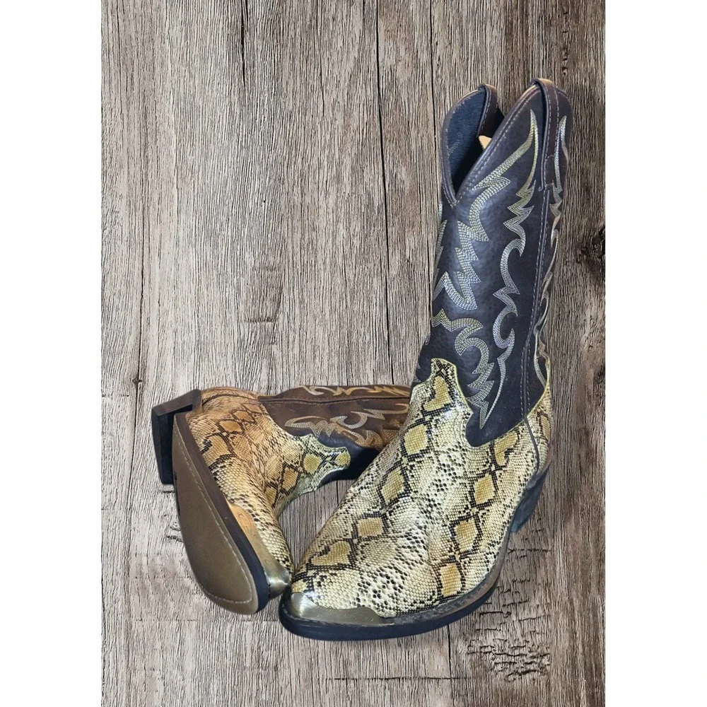 Men's Laredo 9 EW 68068 Pull On Western Cowboy Boots Faux Snake Skin Leather